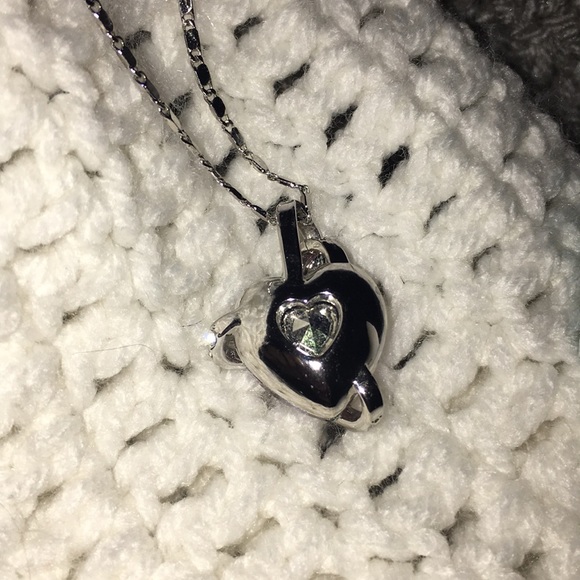 Swarovski Element Necklace - Picture 4 of 4